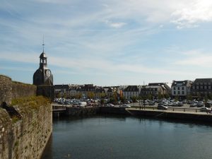 Les offres de locations de vacances à Audierne, pour découvrir la beauté naturelle et le patrimoine breton